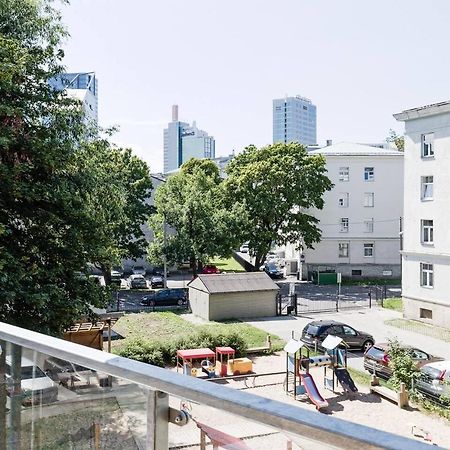 Central Apartments, Quiet With Free Parking And Ac. Tallinn Eksteriør bilde