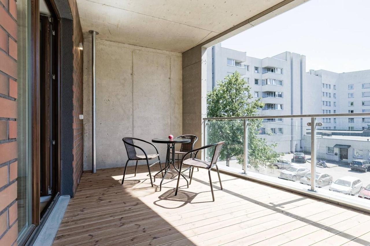 Central Apartments, Quiet With Free Parking And Ac. Tallinn Eksteriør bilde