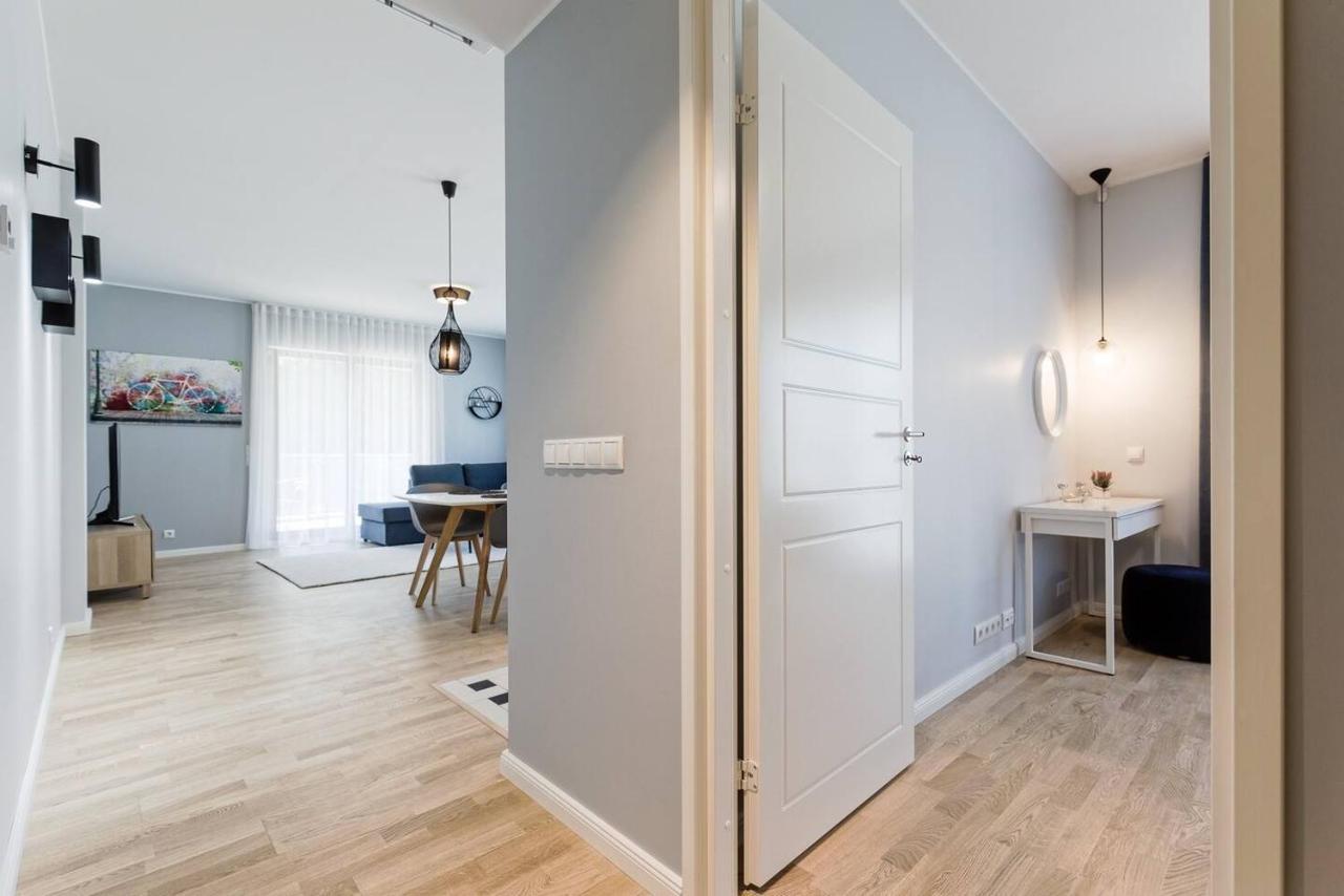 Central Apartments, Quiet With Free Parking And Ac. Tallinn Eksteriør bilde