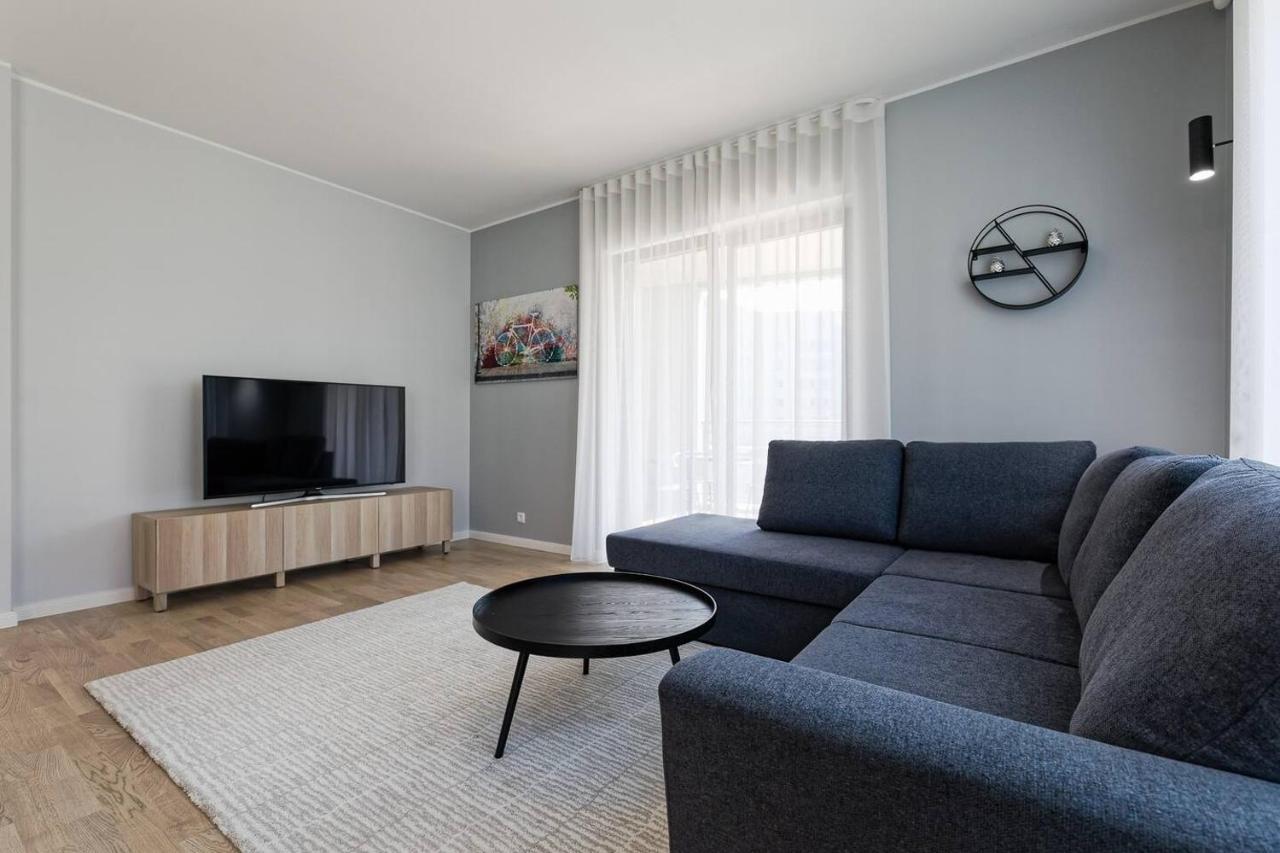 Central Apartments, Quiet With Free Parking And Ac. Tallinn Eksteriør bilde