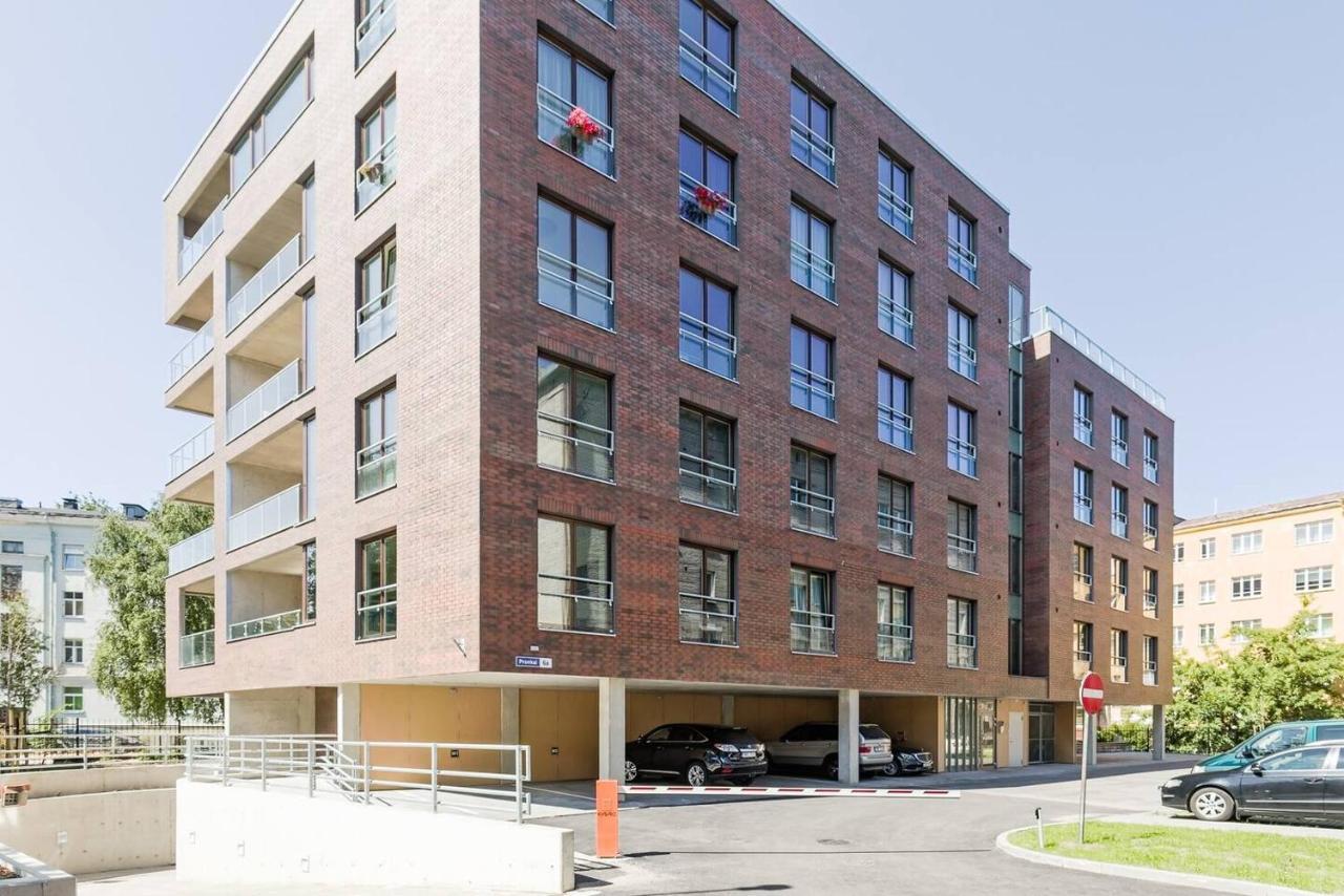 Central Apartments, Quiet With Free Parking And Ac. Tallinn Eksteriør bilde