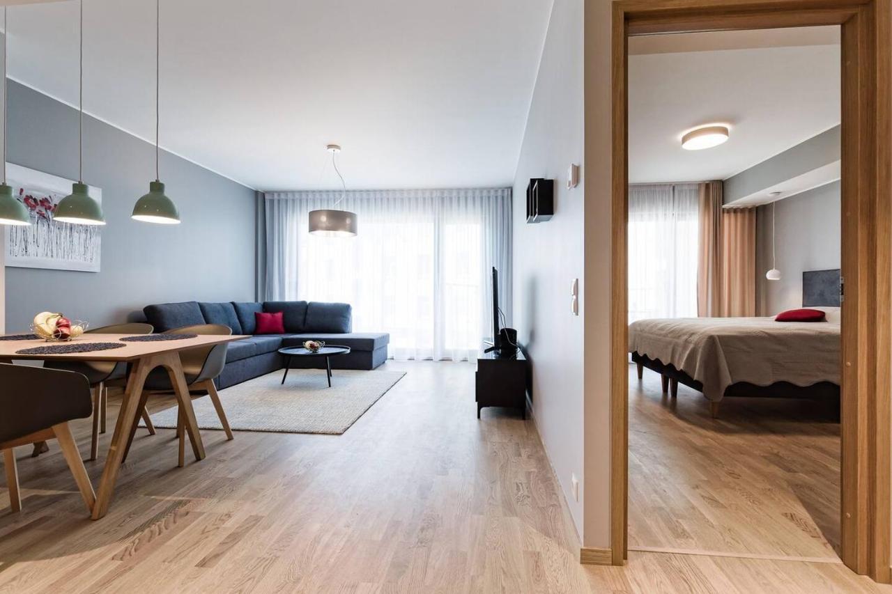 Central Apartments, Quiet With Free Parking And Ac. Tallinn Eksteriør bilde