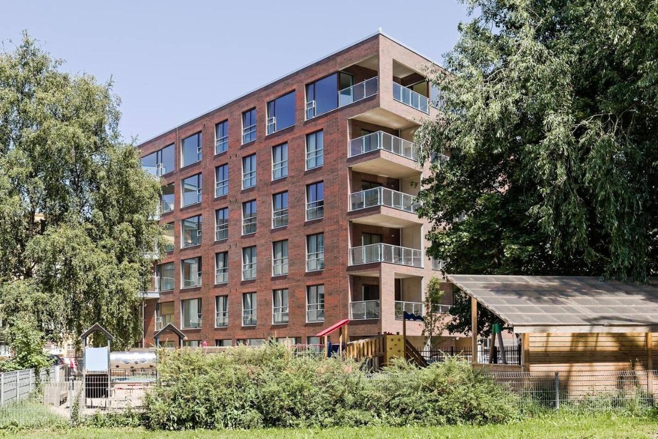 Central Apartments, Quiet With Free Parking And Ac. Tallinn Eksteriør bilde
