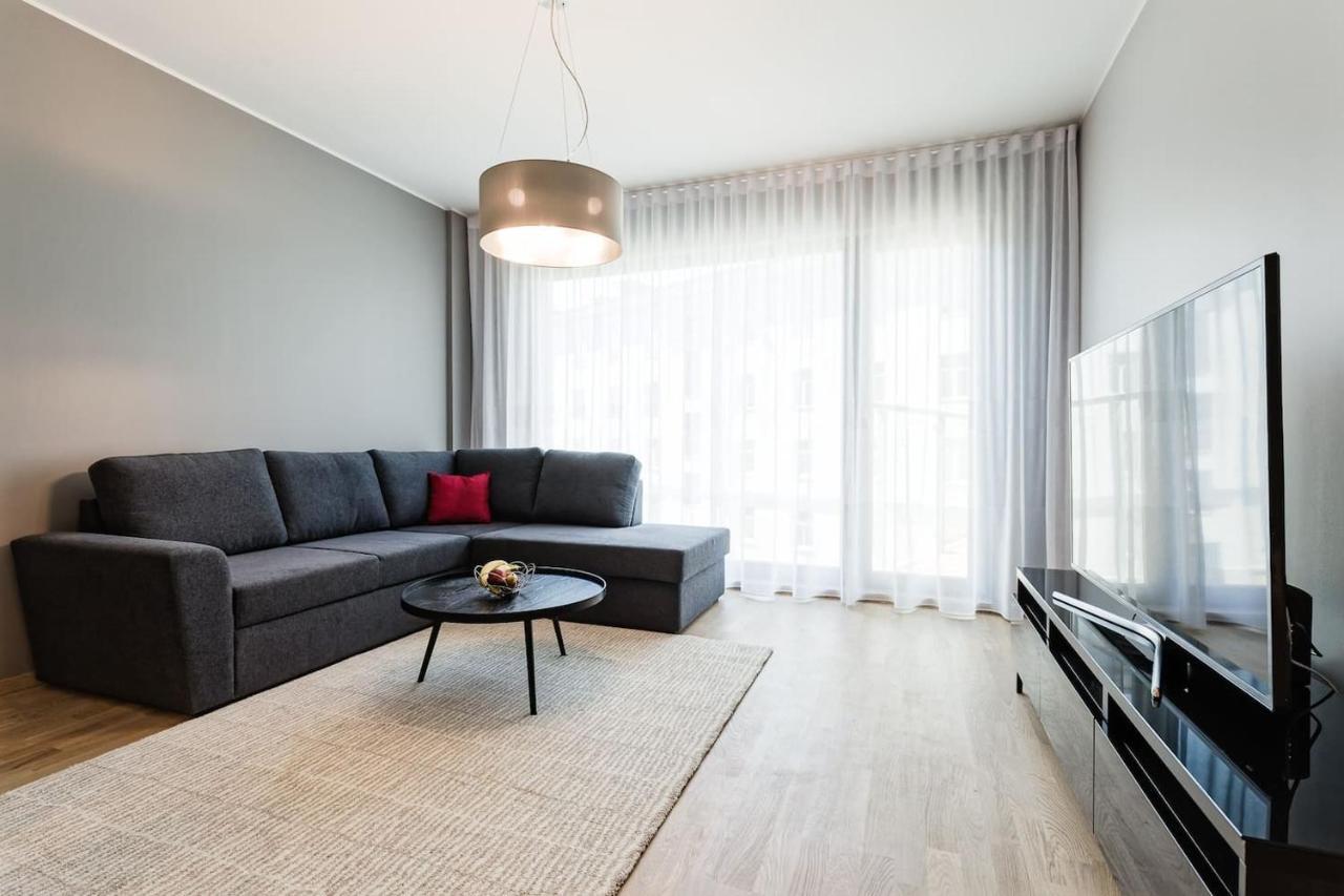 Central Apartments, Quiet With Free Parking And Ac. Tallinn Eksteriør bilde