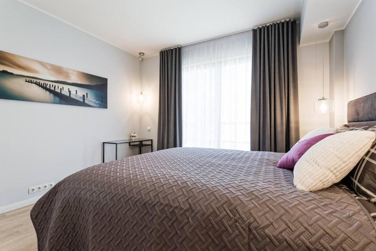 Central Apartments, Quiet With Free Parking And Ac. Tallinn Eksteriør bilde